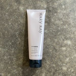 Mary Kay time wise 3-in-1 cleanser Normal to Dry Skin
